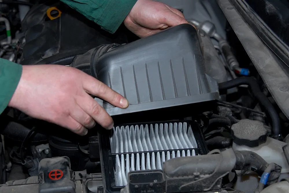 The Importance of Regular Filter and Fluids Service for Your Vehicle